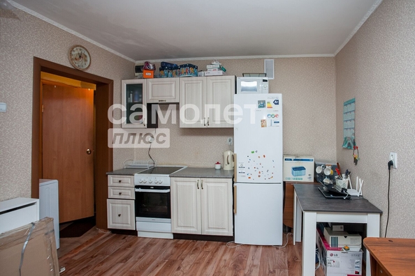 
   Продам 1-комнатную, 21.6 м², Железнякова ул, 10

. Фото 1.