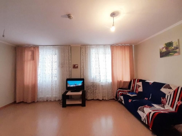 
   Продам 1-комнатную, 31 м², Шахтеров (Гравелит) тер, 92

. Фото 7.