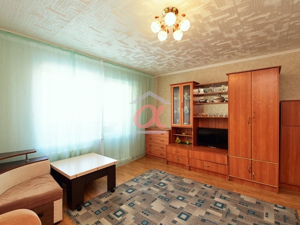 
   Продам 3-комнатную, 94.1 м², Молодежный (Заозерный) тер, 13Б

. Фото 8.