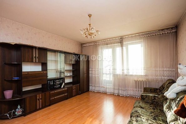 
   Продам 3-комнатную, 114.4 м², Кирова  ул, 129

. Фото 6.