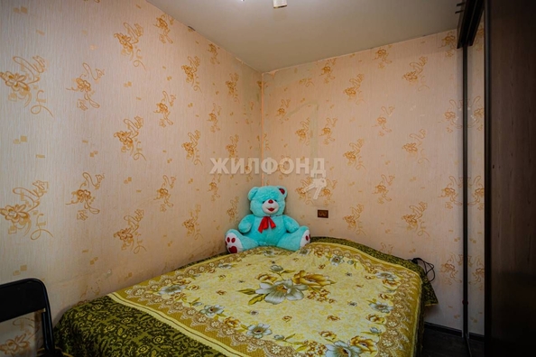 
   Продам 3-комнатную, 43.4 м², Новоселов  ул, 41

. Фото 2.