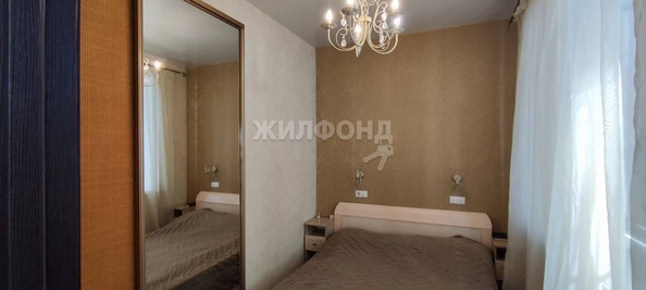 
   Продам 3-комнатную, 54.8 м², Кирова  ул, 37

. Фото 1.