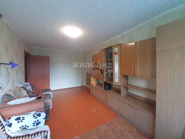 
   Продам 1-комнатную, 29.9 м², Тореза  ул, 61

. Фото 5.