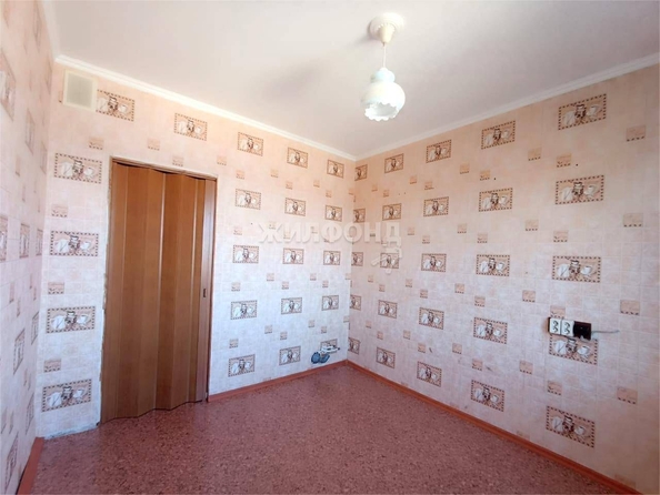 
   Продам 1-комнатную, 41 м², Калинина ул, 4

. Фото 7.