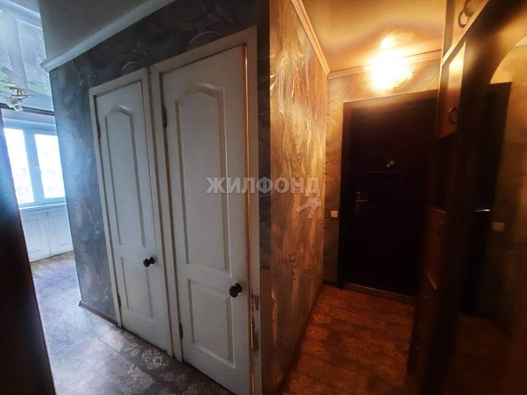 
   Продам 2-комнатную, 43 м², Брянская ул, 24

. Фото 1.