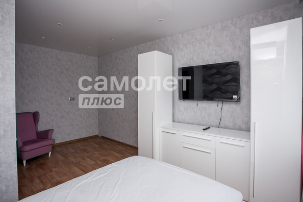 
   Продам 1-комнатную, 32.3 м², Строителей б-р, корпус 2

. Фото 7.