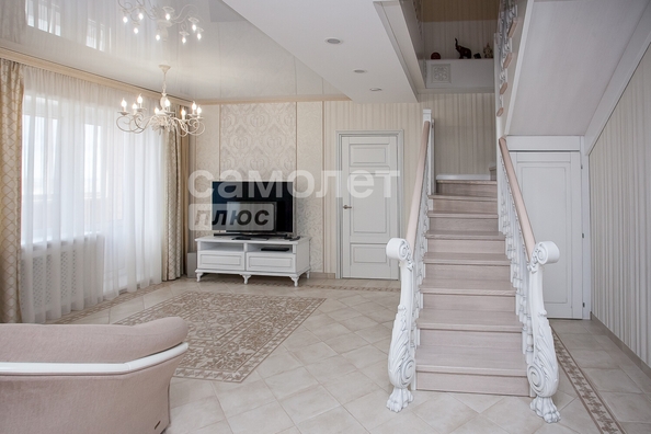 
  Продается 4-комн. квартира, 169 м², Луначарского ул, д. 2а
. Фото 3.