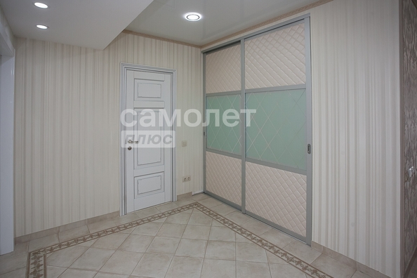 
  Продается 4-комн. квартира, 169 м², Луначарского ул, д. 2а
. Фото 32.