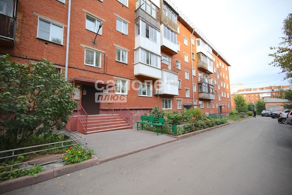 
   Продам 2-комнатную, 44.1 м², Сибиряков-Гвардейцев ул, 20

. Фото 36.