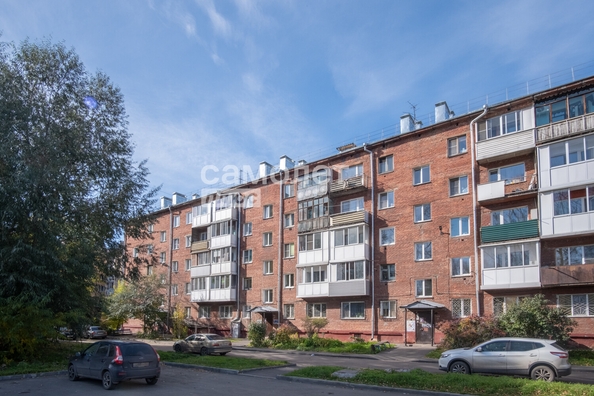 
   Продам 1-комнатную, 29.8 м², Рекордная ул, 27а

. Фото 10.