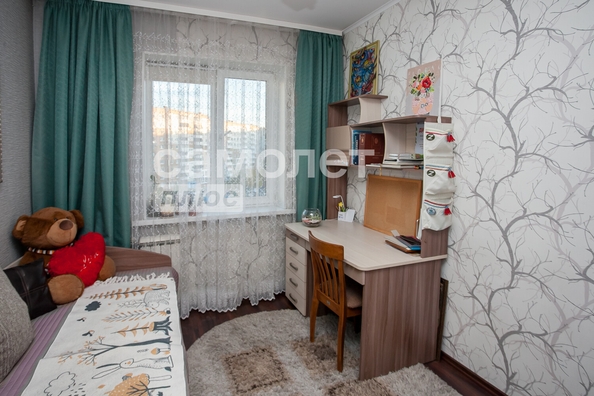 
   Продам 4-комнатную, 79.1 м², Свободы ул, 13

. Фото 4.