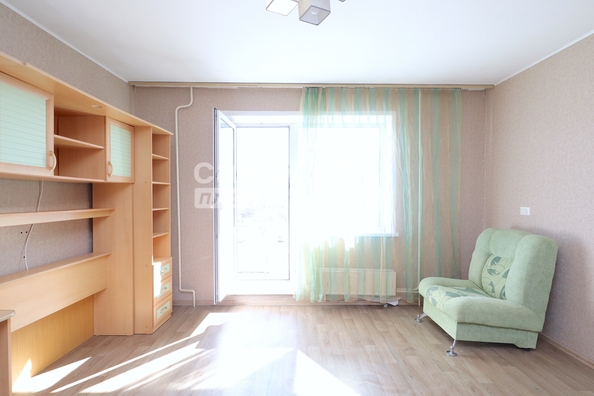 
   Продам 3-комнатную, 64 м², Строителей б-р, 52А

. Фото 15.