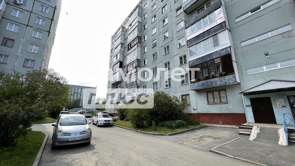 
   Продам 3-комнатную, 64 м², Строителей б-р, 52А

. Фото 30.