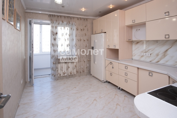 
   Продам 2-комнатную, 55.5 м², Шахтеров пр-кт, 68А

. Фото 8.