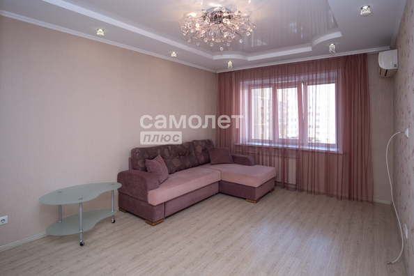 
  Продается 2-комн. квартира, 55.5 м², Шахтеров пр-кт, д. 68А
. Фото 3.