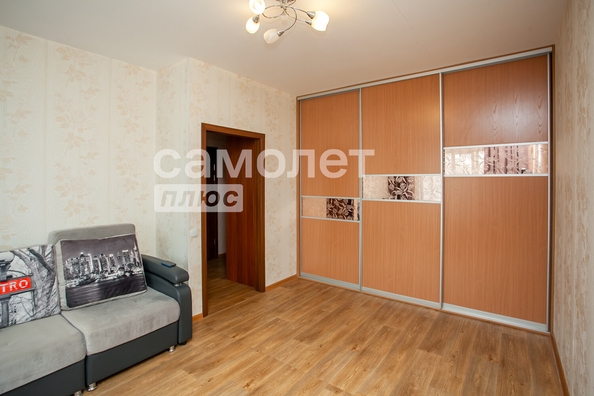 
   Продам 1-комнатную, 41.7 м², Ульяны Громовой ул, 7А

. Фото 3.