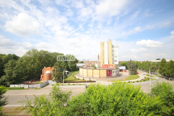 
  Продается 2-комн. квартира, 43.3 м², Дзержинского ул, д. 8
. Фото 20.