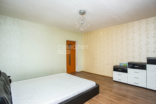 
   Продам 2-комнатную, 74 м², Свободы ул, 15

. Фото 6.