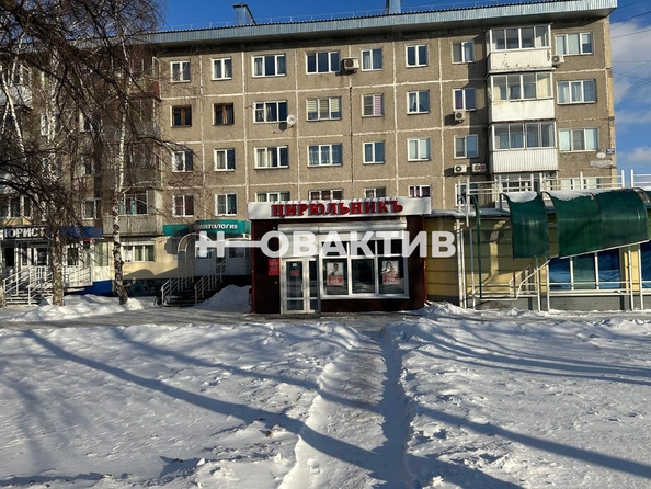 
   Продам помещение свободного назначения, 112.7 м², Октябрьский  пр-кт, 13

. Фото 1.