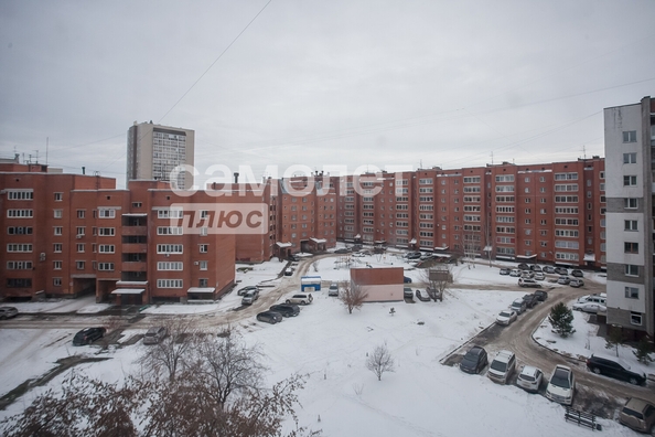 
   Продам 2-комнатную, 58.4 м², Сибиряков-Гвардейцев ул, 22А

. Фото 13.