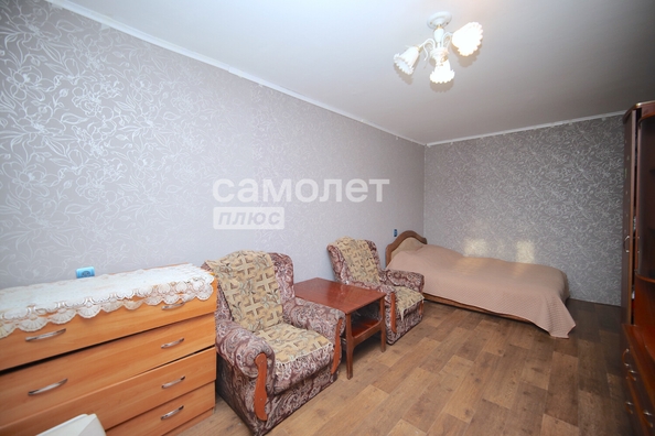 
   Продам 1-комнатную, 30.7 м², Шахтеров пр-кт, 36а

. Фото 4.