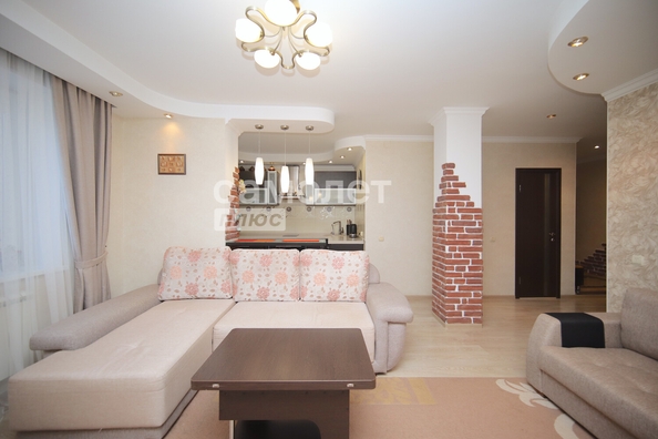 
  Продается 2-комн. квартира, 56.3 м², Дружбы ул, д. 3
. Фото 4.