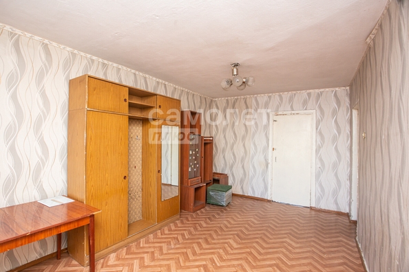 
   Продам 3-комнатную, 60.6 м², Инициативная ул, 101а

. Фото 2.