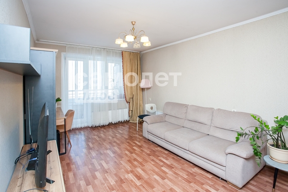 
   Продам 2-комнатную, 59.5 м², Гагарина ул, 51А

. Фото 5.