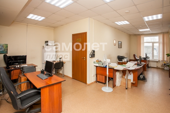 
   Продам офис, 52.7 м², Карболитовская ул, 1/1

. Фото 1.