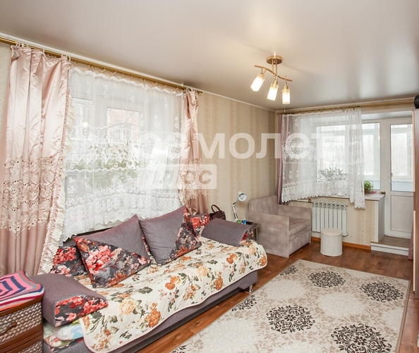 
   Продам 1-комнатную, 30.9 м², Космическая ул, 3

. Фото 2.