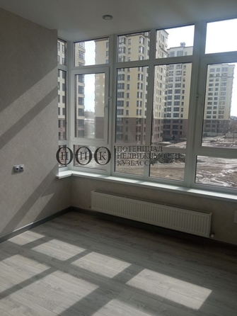 
   Продам 3-комнатную, 70 м², Дружбы ул, 28/5

. Фото 2.