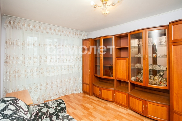 
   Продам 2-комнатную, 43.3 м², Свободы ул, 27А

. Фото 2.