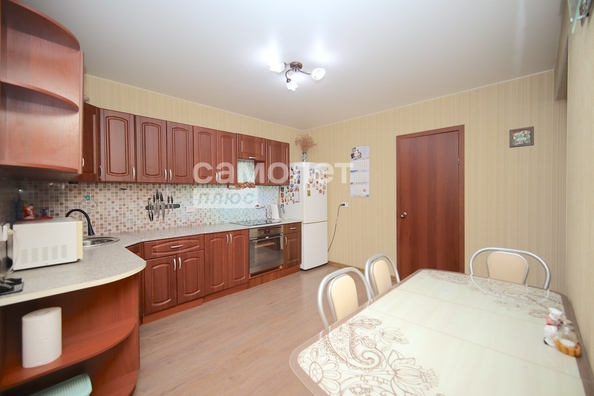 
   Продам коттедж, 140 м², Кемерово

. Фото 8.