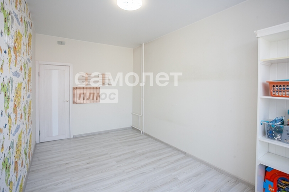 
   Продам 3-комнатную, 57.1 м², Веры Волошиной ул, 40

. Фото 23.