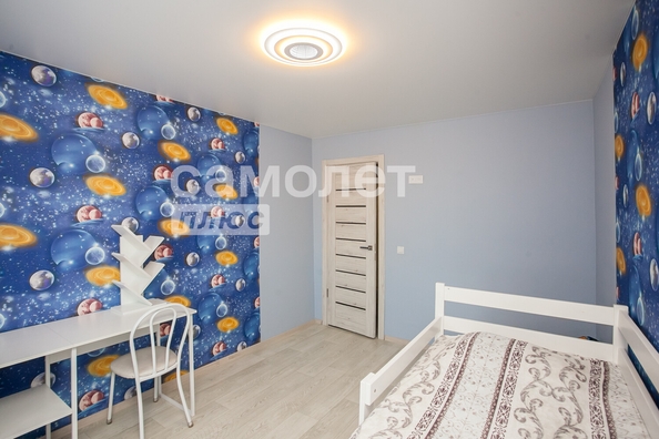 
   Продам 3-комнатную, 59.1 м², Солнечный мкр, 4

. Фото 3.