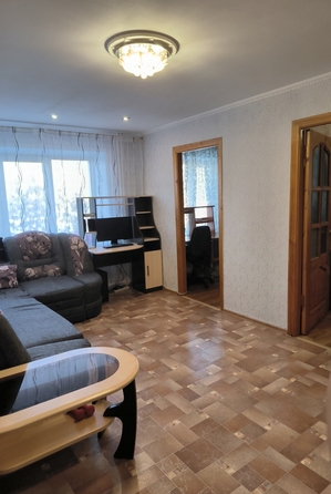 
   Продам 4-комнатную, 63 м², Юрия Смирнова ул, 16

. Фото 4.