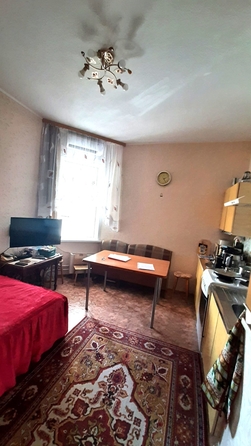 
   Продам 1-комнатную, 54 м², Дружбы ул, 19

. Фото 10.