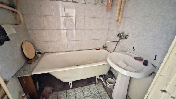 
   Продам 1-комнатную, 35.1 м², Сибиряков-Гвардейцев ул, 328А

. Фото 3.