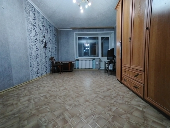 
   Продам 1-комнатную, 31.6 м², Сергея Тюленина ул, 2

. Фото 2.