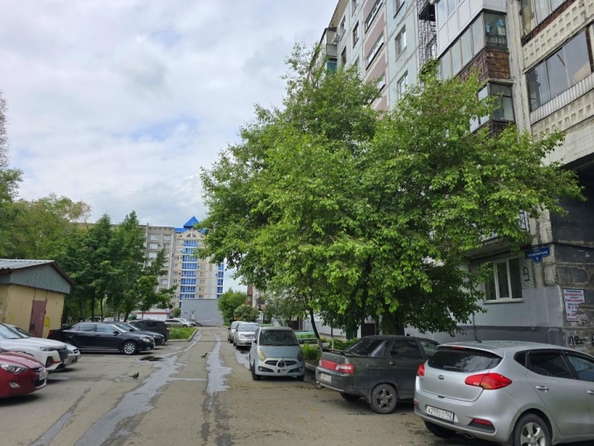 
  Продается 3-комн. квартира, 60 м², Запорожская  ул, д. 9
. Фото 2.