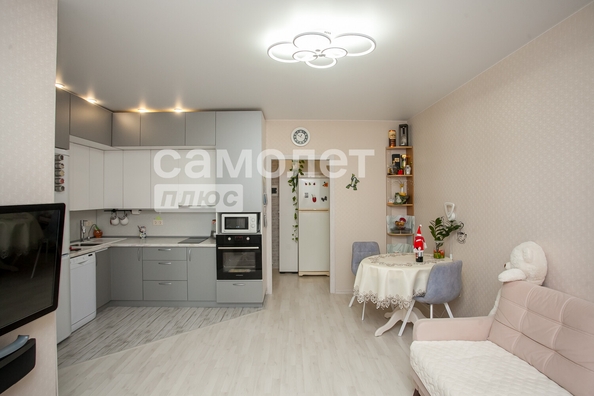 
   Продам 2-комнатную, 46.3 м², В.В.Михайлова пр-кт, 3Ак2

. Фото 1.