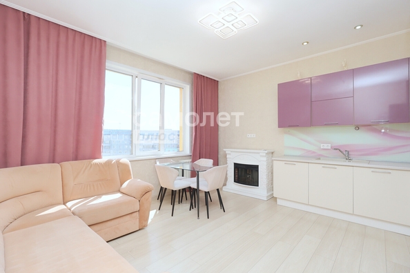 
  Продается 3-комн. квартира, 76 м², Московский пр-кт, д. 14
. Фото 1.
