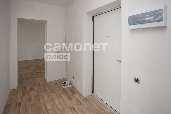 
   Продам 1-комнатную, 36.5 м², Строителей б-р, 67

. Фото 3.