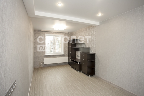 
  Продается 2-комн. квартира, 45.5 м², Космическая ул, д. 4в/1
. Фото 5.