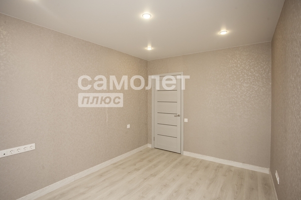 
  Продается 2-комн. квартира, 45.5 м², Космическая ул, д. 4в/1
. Фото 8.