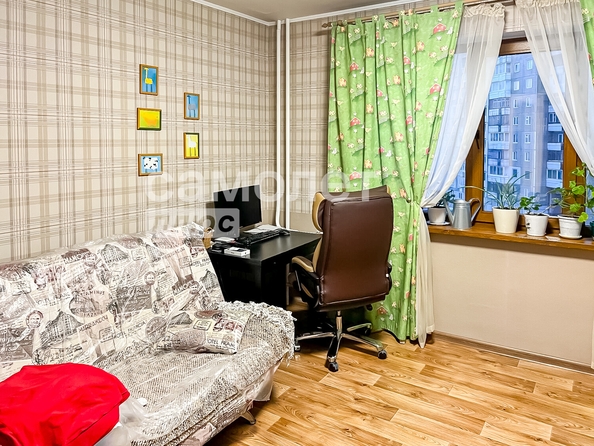 
   Продам 4-комнатную, 83 м², Свободы ул, 19

. Фото 1.