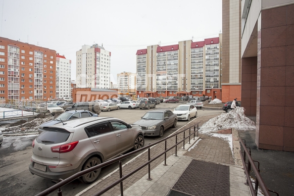 
  Продается 2-комн. квартира, 72 м², Веры Волошиной ул, д. 41А
. Фото 35.