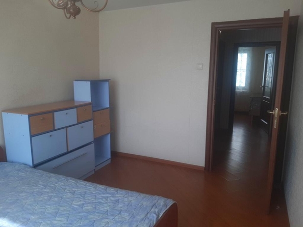 
  Сдам в аренду 3-комнатную квартиру, 59 м², Новокузнецк

. Фото 18.