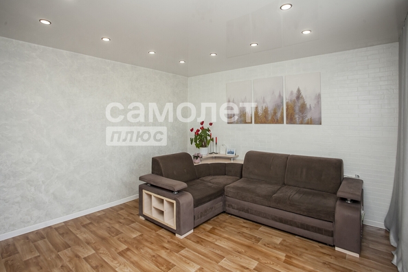 
  Продается 3-комн. квартира, 61.9 м², Молодежный пр-кт, д. 5
. Фото 3.