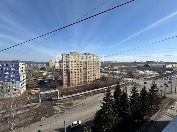 
  Продается 3-комн. квартира, 70.5 м², Ленина пр-кт, д. 146
. Фото 13.